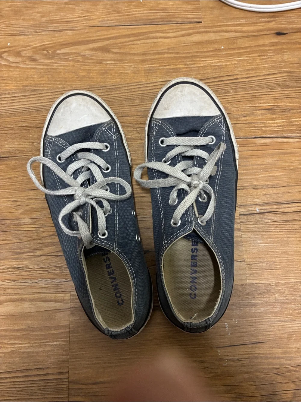 Converse dusty blue size 3